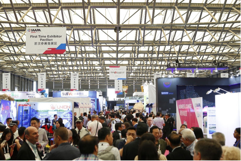 Piso de exhibición en IAAPA Expo Asia