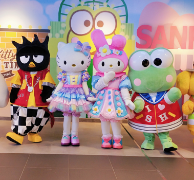 Hello Kitty SHanghai Characters