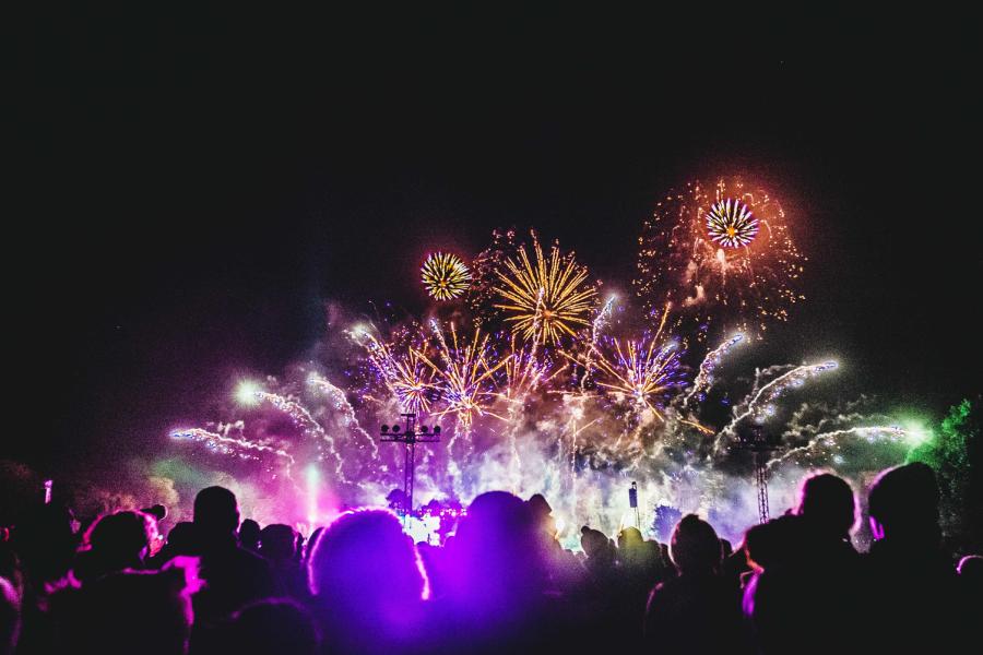 Fogos de artifício no país das maravilhas do Canadá