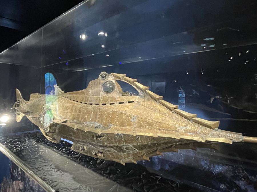 Modelo Nautilus de la película 20,000 leguas de viaje submarino de Disney.