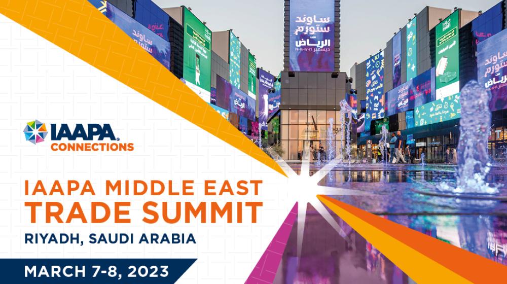 Banner de la Cumbre Comercial de Oriente Medio de IAAPA