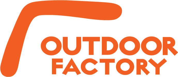 Logotipo de fábrica al aire libre