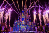 Cinderella Castle en Walt Disney World Resort para el 50 aniversario